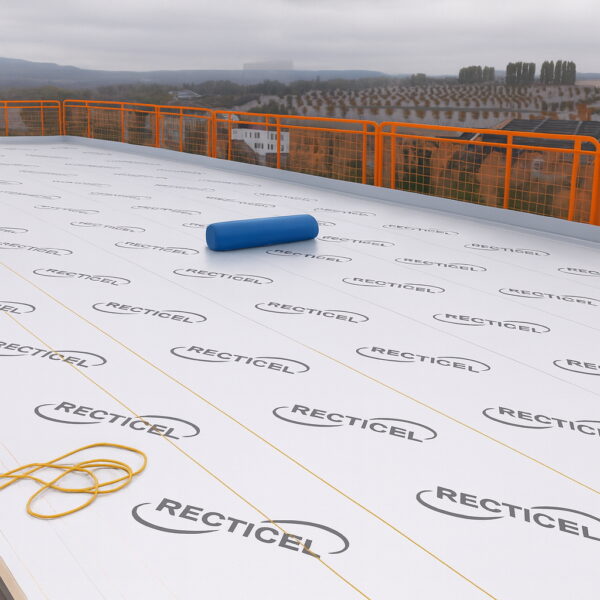 130mm Recticel Eurothane Eurodeck Insulation Board 2400mm x 1200mm Pack of 3 (8.64m2)